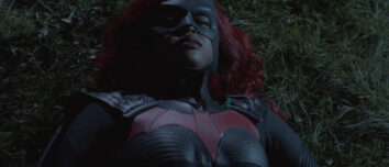 Batwoman 2. Sezon Başladı Macera Ryan Wilder İle Kaldığı Yerden Devam Ediyor