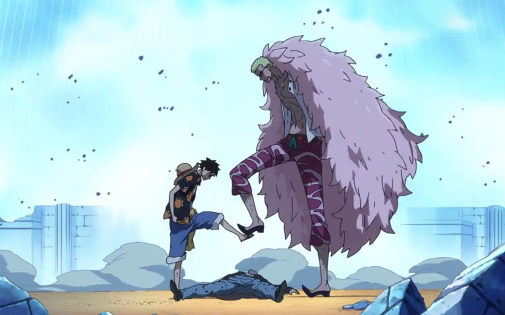 Luffy'nin Donquixote Doflamingo'yu bile yenerken zorlandığı ve daha öncesinde Law'dan yardım aldığını gördük.